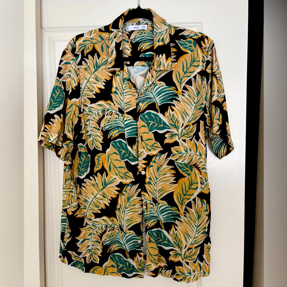 Men’s button down floral shirt XL